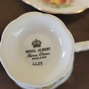 Royal Albert White and Gold Bone China Teacup with Scalloped Edge